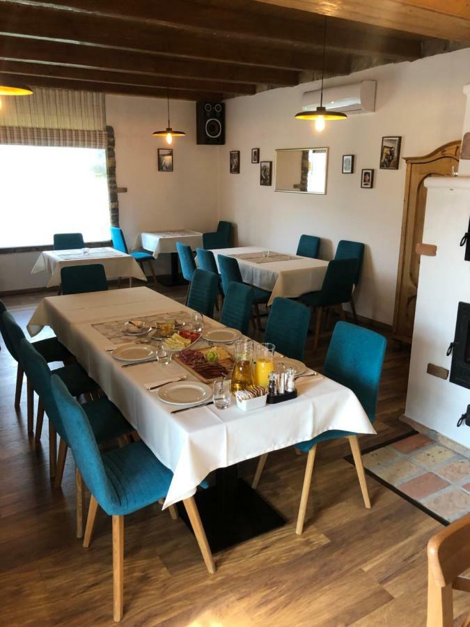 Vaj Bisztró és Vendégház Palkonya Esterno foto